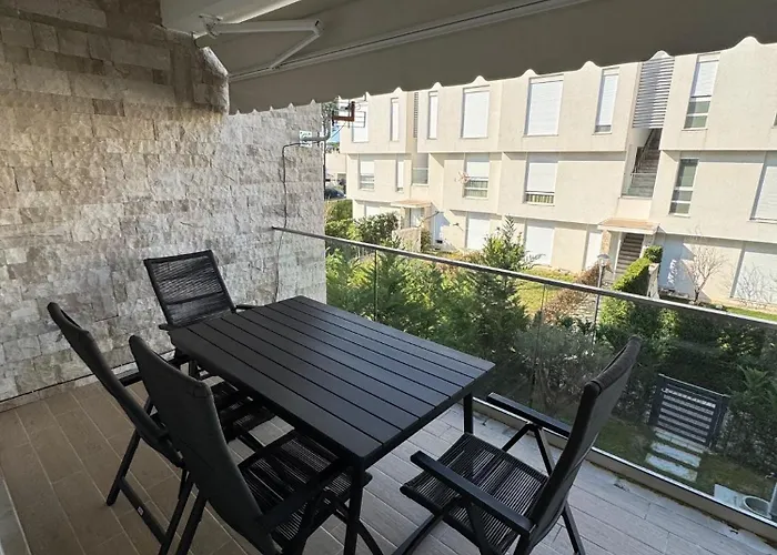 Apartament San Pietro Gjiri I Lalzit Durres - *